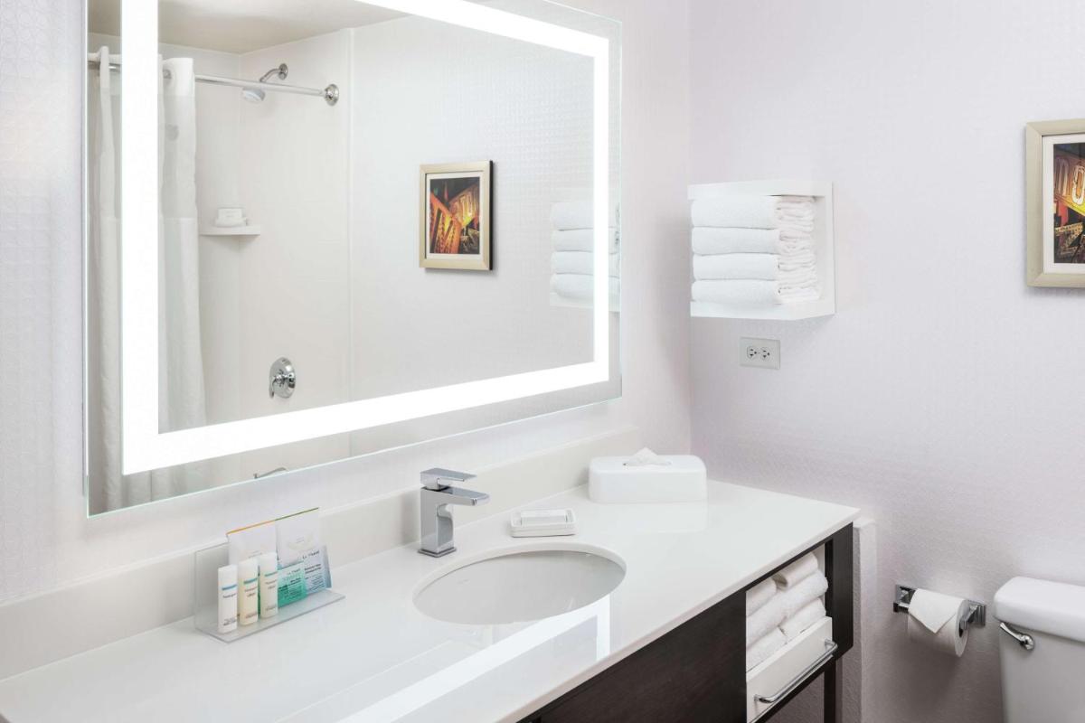 Hampton Inn By Hilton Las Vegas-Tropicana