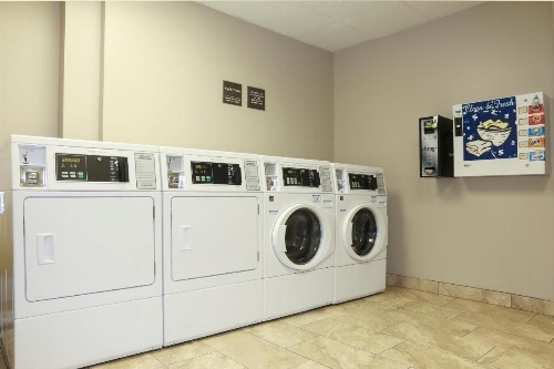 Hampton Inn By Hilton Las Vegas-Tropicana image 3